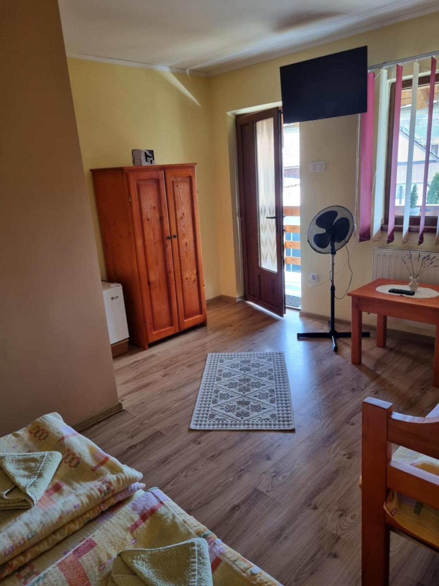 Casa Monika Ciocarliei Hotel Совата Екстериор снимка